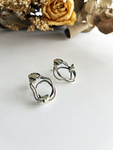 Charger l'image dans la galerie, Le murmure des lignes