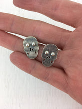 Load image into Gallery viewer, Skull earrings with pearls