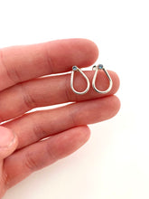 Charger l'image dans la galerie, Boucles d'oreilles gouttes avec topaze