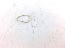 Charger l'image dans la galerie, bague minimaliste en argent