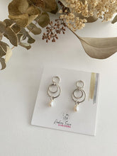 Load image into Gallery viewer, Boucles d'oreilles anneaux ronds en argent