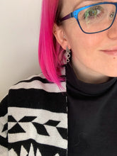 Charger l'image dans la galerie, Boucles d'oreilles triangles en argent