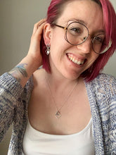 Load image into Gallery viewer, <tc>Donuts and dangling square earrings</tc>