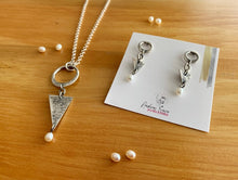 Charger l'image dans la galerie, Boucles d'oreilles rondes et triangles en argent
