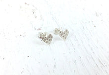 Load image into Gallery viewer, Boucles d'oreilles minimalistes en argent
