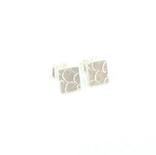 Load image into Gallery viewer, Boucles d'oreilles minimalistes en argent
