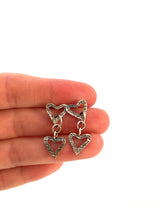 Charger l'image dans la galerie, Boucles d'oreilles pendantes de coeurs ajourés