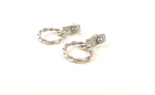 Load image into Gallery viewer, Boucles d'oreilles rectangles et torsades en argent