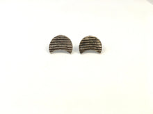 Load image into Gallery viewer, Boucles d'oreilles lunes en argent