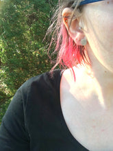 Charger l'image dans la galerie, Trio de boucles d'oreilles minimalistes | Lune, beigne, rond