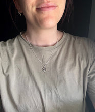 Charger l'image dans la galerie, Pendentif trèfle
