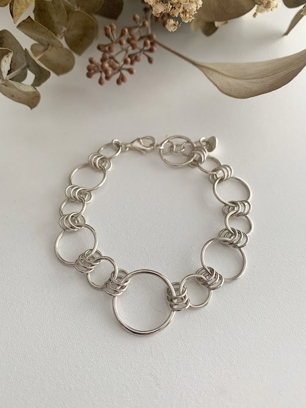 Bracelet anneaux ronds en argent