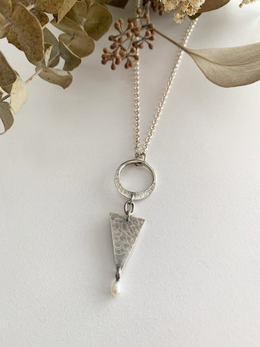 Pendentif triangle et rond en argent