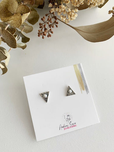 Boucles d'oreilles triangles avec perles