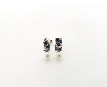 Charger l&#39;image dans la galerie, Boucles d&#39;oreilles rectangles avec perles
