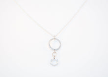 Load image into Gallery viewer, Pendentif anneaux ronds en argent
