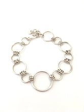 Load image into Gallery viewer, Bracelet anneaux ronds en argent
