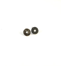 Charger l&#39;image dans la galerie, Boucles d&#39;oreilles minimalistes en argent
